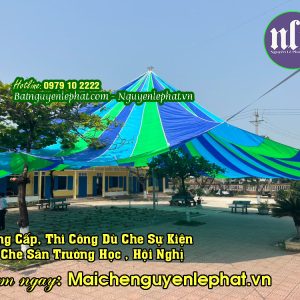 Dù Che Sân Trường Học Tại Hà Nội Vào Dịp Lễ Hội Nghị