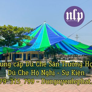 Dù Che Sân Trường Học Tại Hà Nội Vào Dịp Lễ Hội Nghị