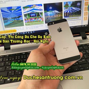 Dù che nắng sân trường