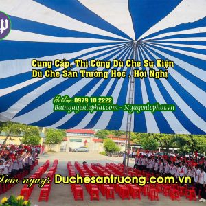 Dù che sự kiện sân trường